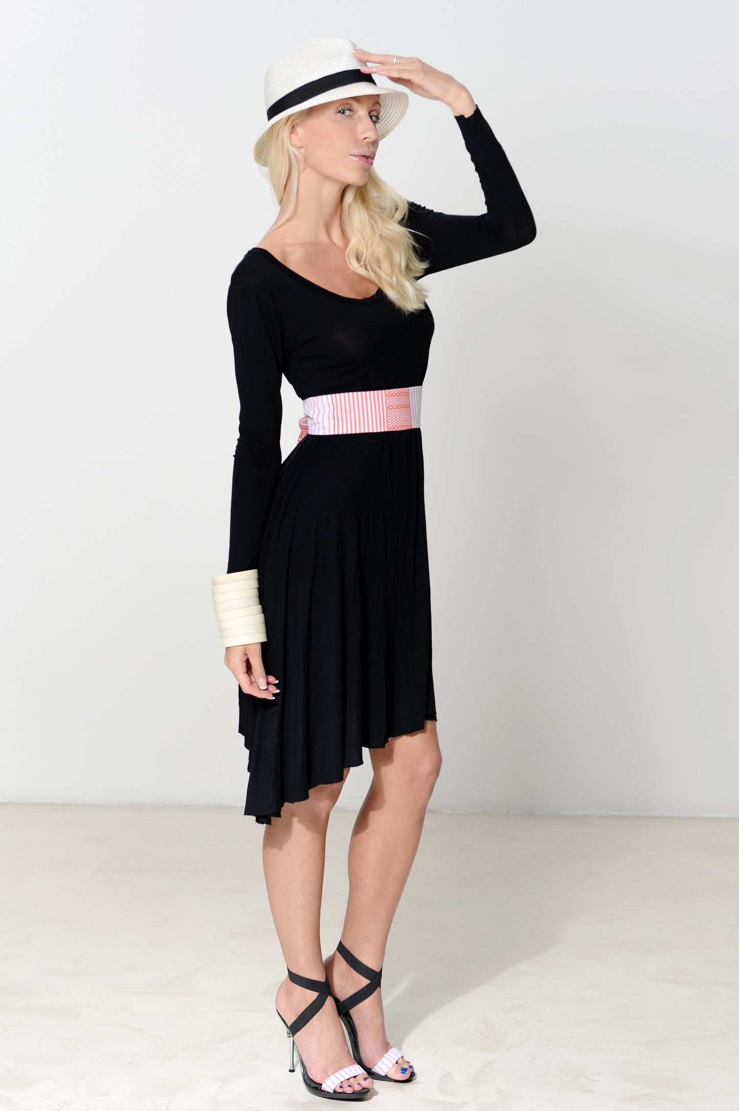 Robe noire Shugafashion